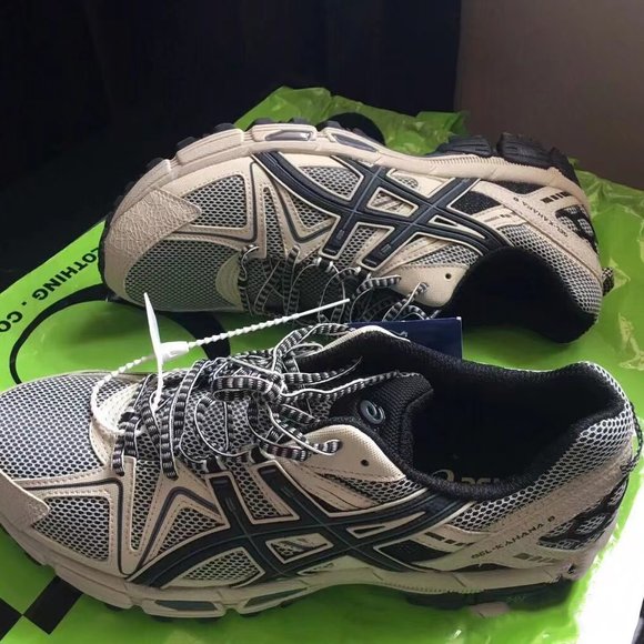 Asics Gel Kahana 8 - Picture 3 of 4